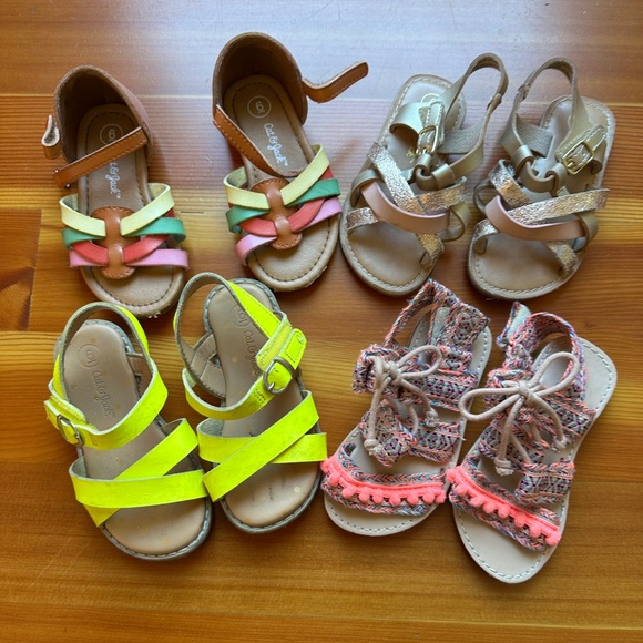 Cat and Jack Sandals Bundle ~ sz 6 - Picture 1 of 10